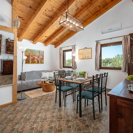 2 Bedroom Awesome In