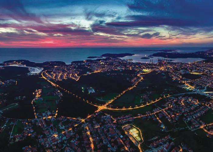 2 Bedroom Awesome In 펜션